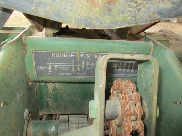 john-deere-8-image-15