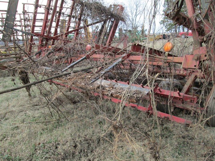 case-ih-568-image-14