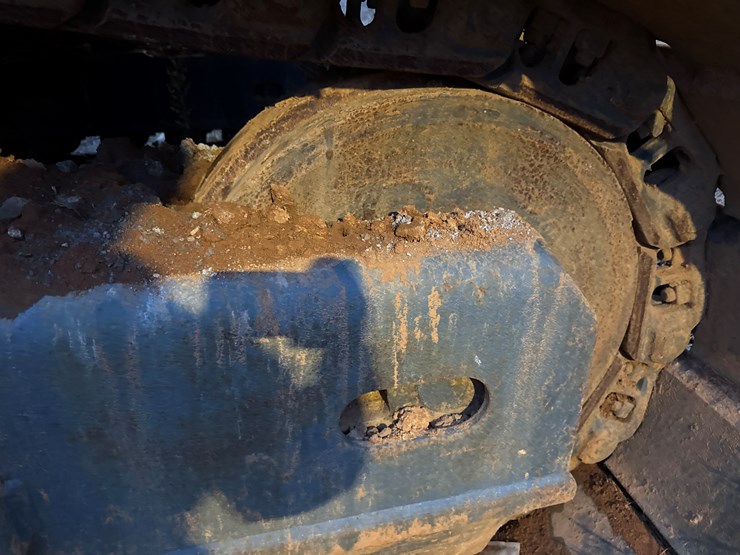 2006-deere-650d-lc-image-69