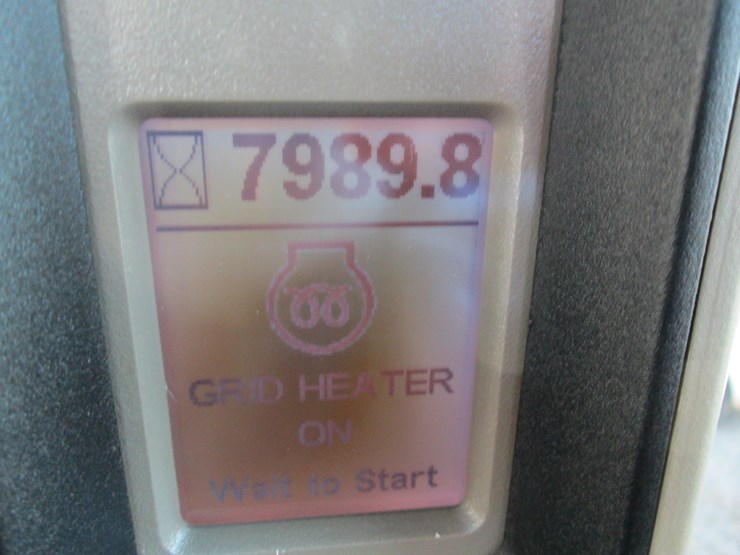 case-ih-magnum-305-image-52