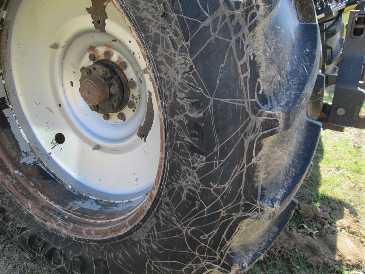 case-ih-magnum-305-image-5