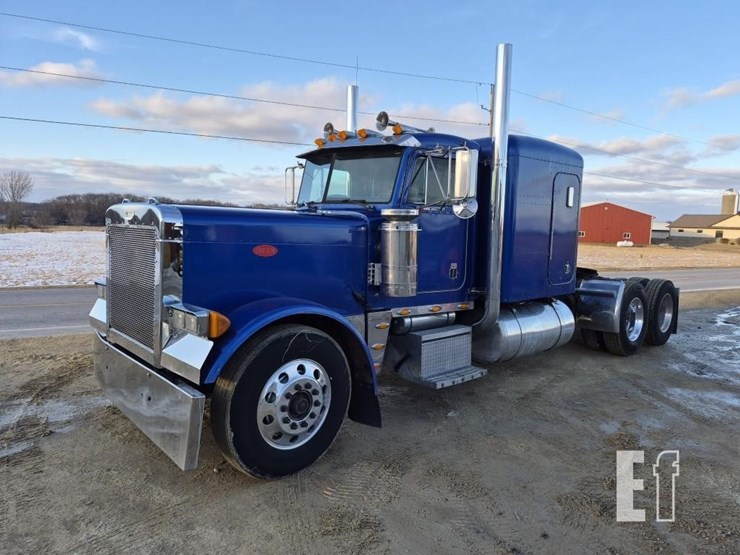 1995-peterbilt-379-image-1