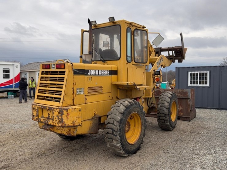 deere-344g-image-4