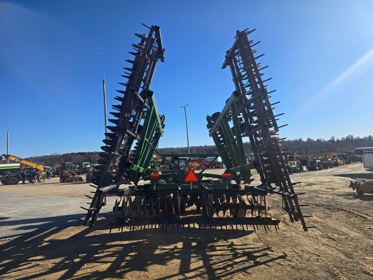 john-deere-35-image-4