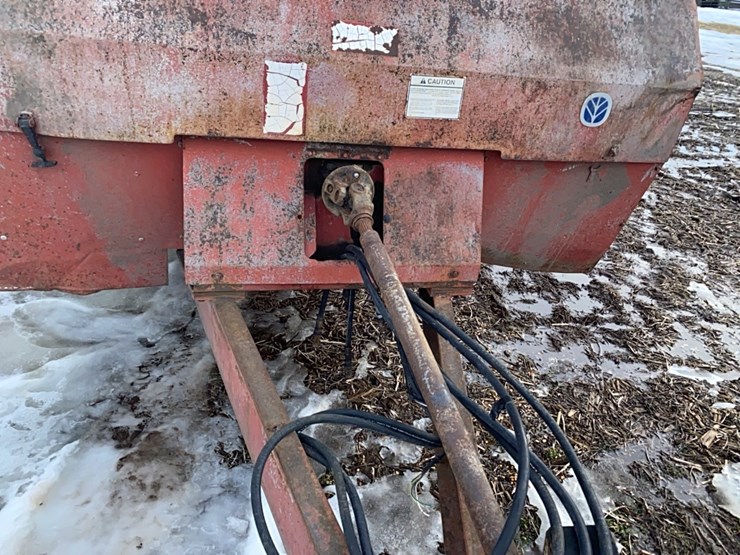 new-holland-3118-image-7