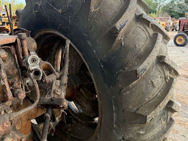 minneapolis-moline-u302-image-33