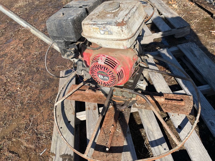 #13080-•-(2)-walk-behind-power-trowels-image-3