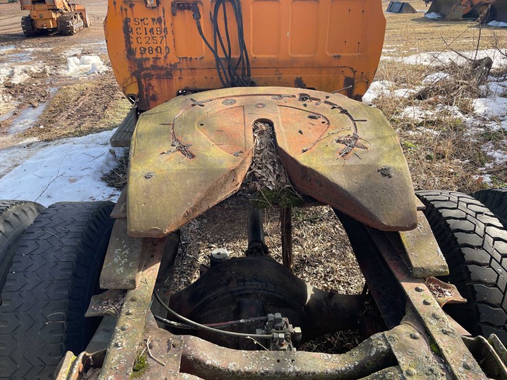 #13018-•-1974-gmc-6500-tractor-(has-wi-title)-image-31