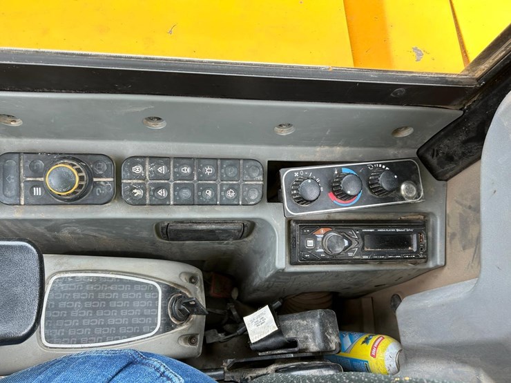 2022-jcb-55z-1-image-22