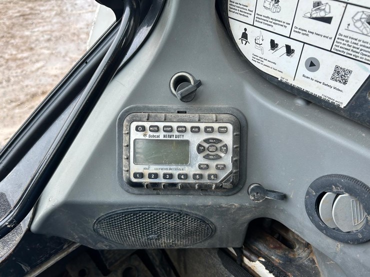 2018-bobcat-t595-image-25