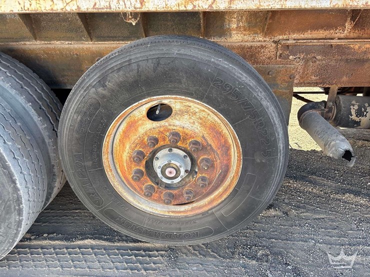 1993-ford-ls9000-image-28