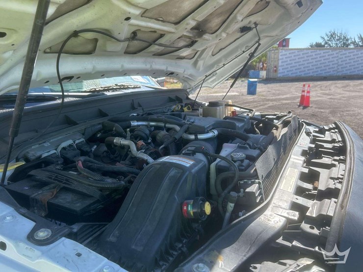 2013-ford-f450-image-8