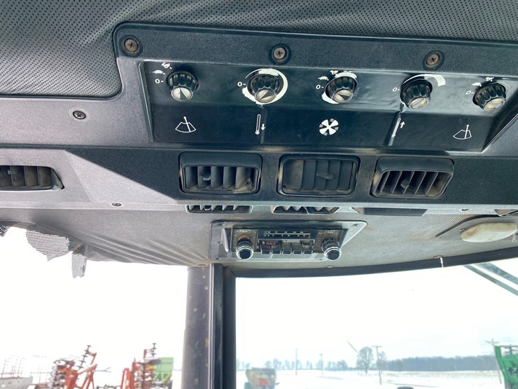 john-deere-4640-image-64