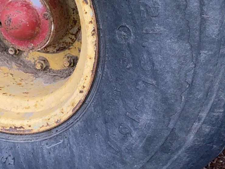 new-holland-3118-image-31