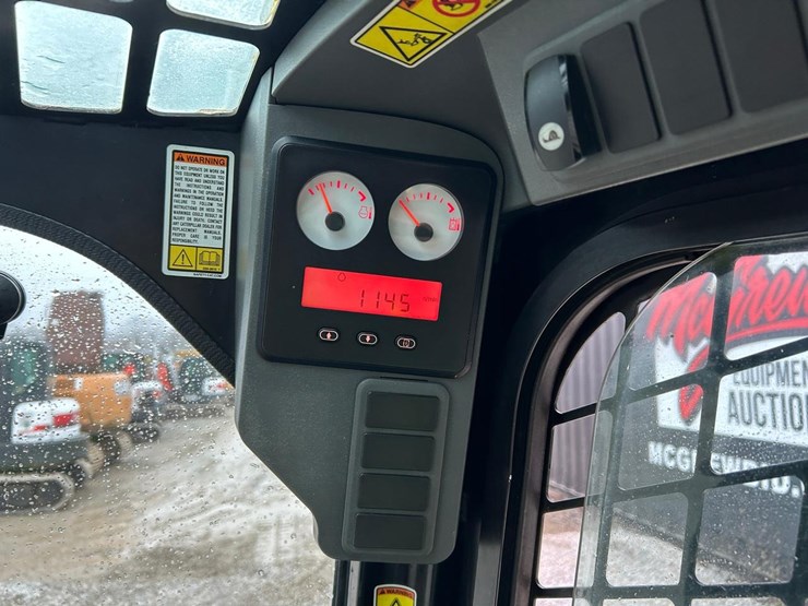 caterpillar-279c-image-24