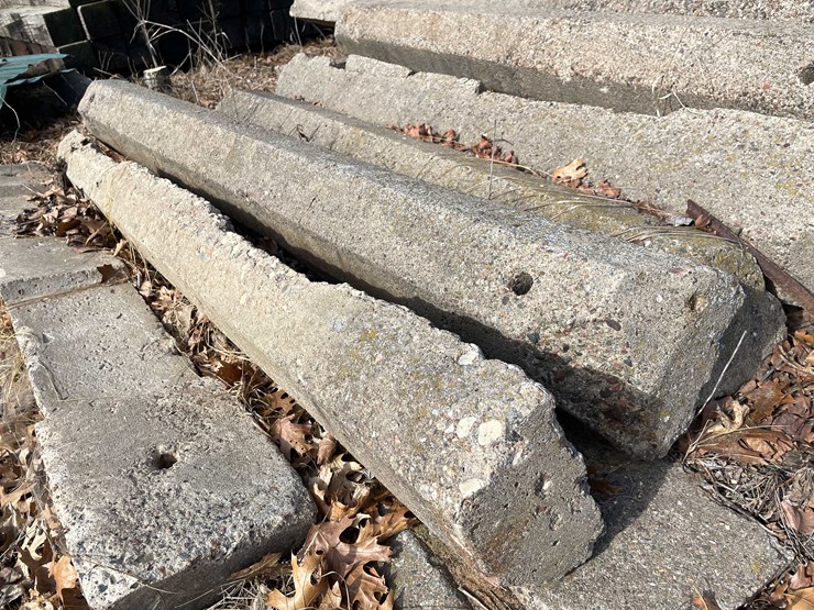 #13039-•-concrete-and-rebar-parking-curbs-image-4