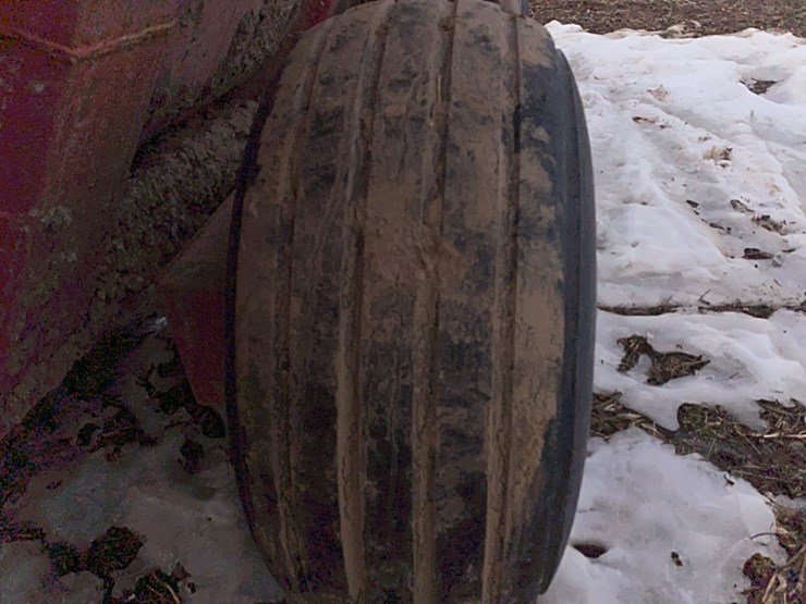 new-holland-3118-image-34