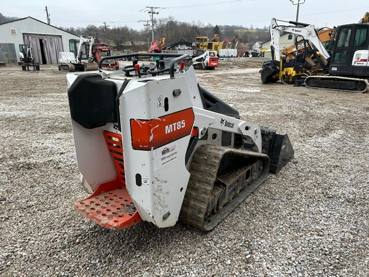 2019-bobcat-mt85-image-4