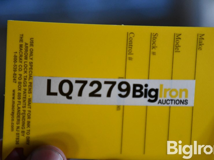 armstrong-titan-16.5l-16.1-tire-on-8-bolt-rim-image-12