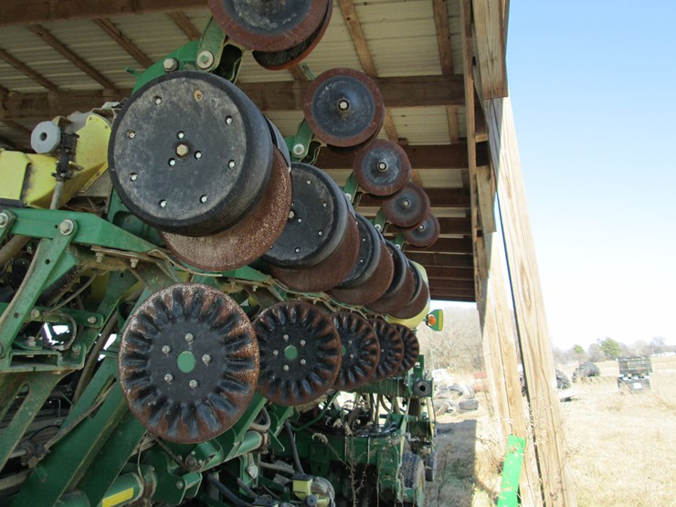 john-deere-1790-image-37