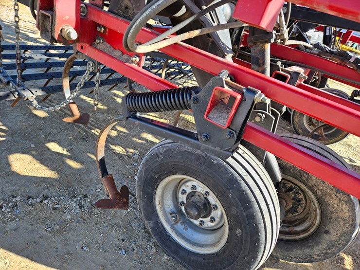 case-ih-200-image-29