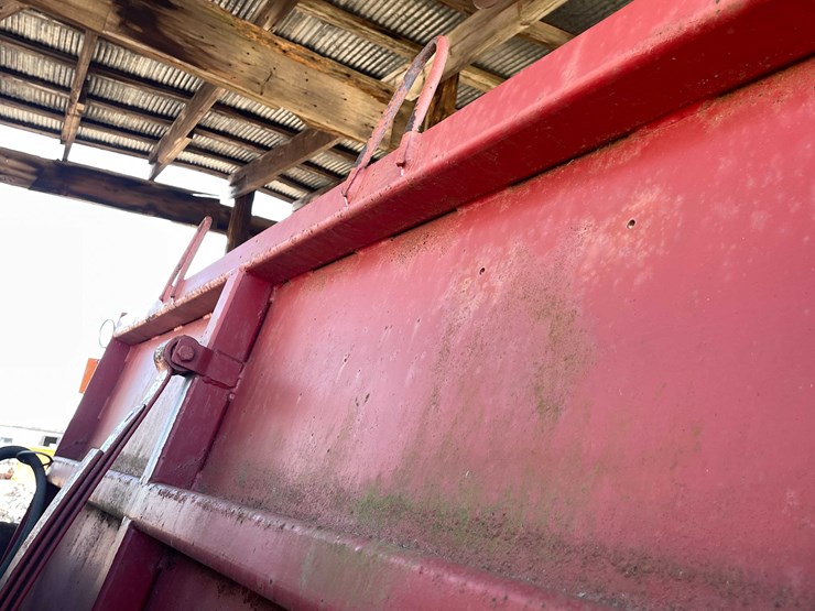 #13056-•-sander-gates-image-5