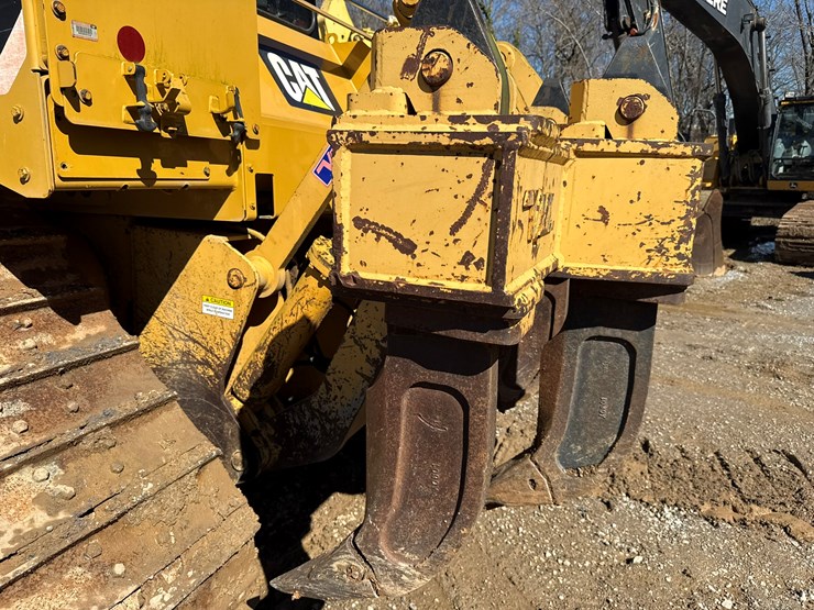 2015-caterpillar-d6t-lgp-image-64