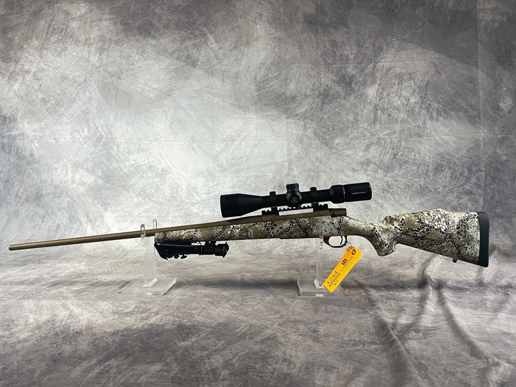 #1244-•-weatherby-vanguard-6.5---.300-wby-mag,-bolt-action-rifle,-sn:-vb351931-(neenah,-wi)-image-1