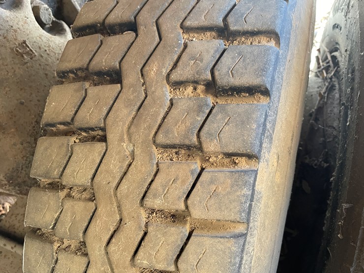 #13014-•-1976-ford-dump-truck-(has-wi-title)-image-61