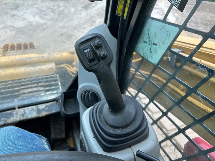 caterpillar-289c-image-24