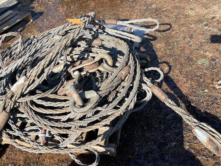 #13094-•-pile-of-steel-cables-image-2