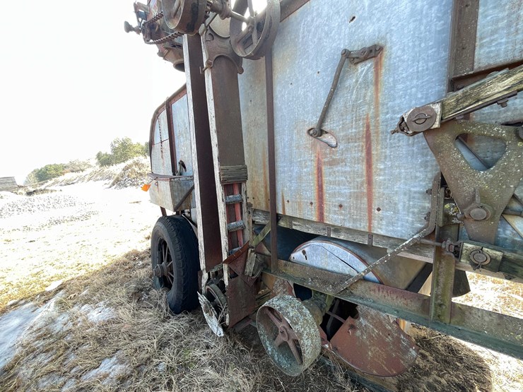 #13044-•-vintage-advance-rumely-image-17