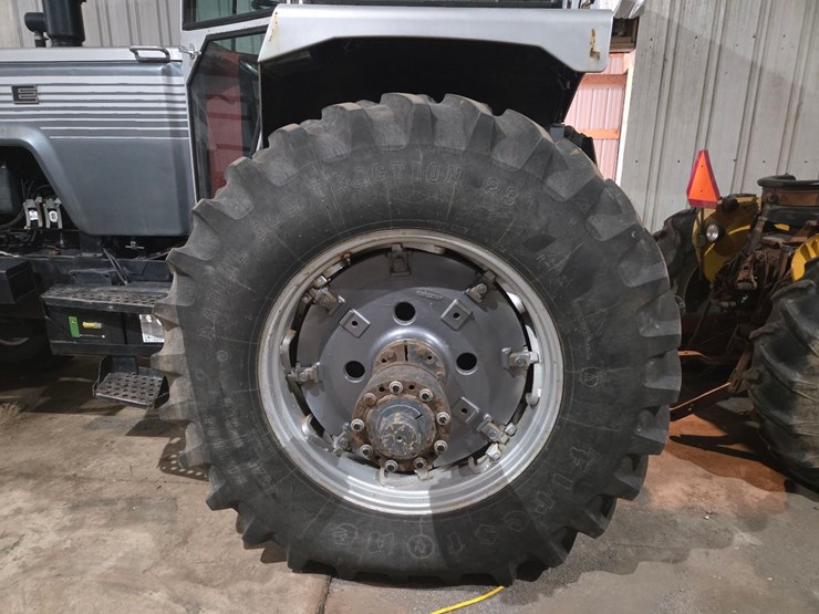 1979-white-2-155-image-15