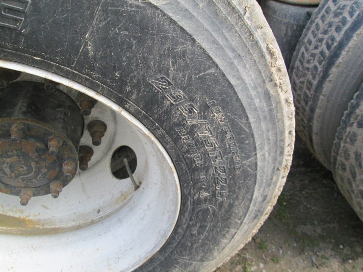 2017-international-prostar-image-12