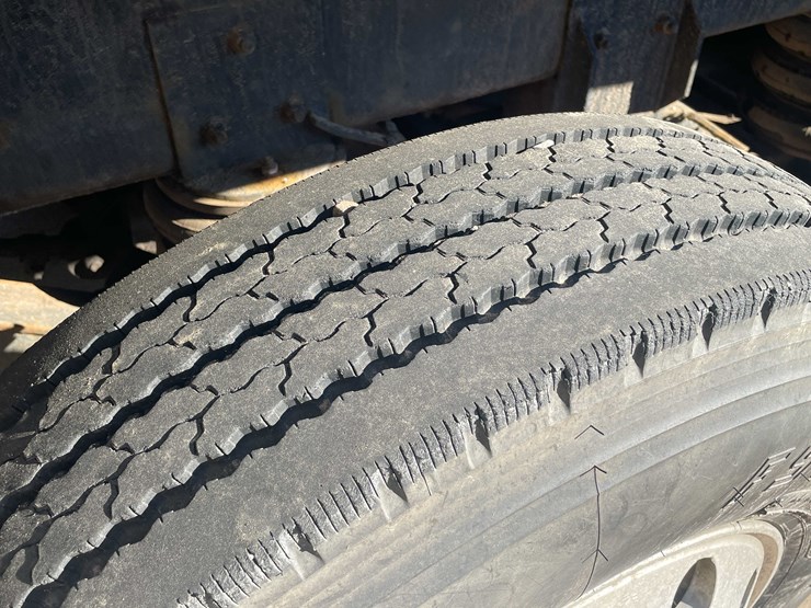 #13005-•-1999-sterling-dump-truck-(has-wi-title)-image-29