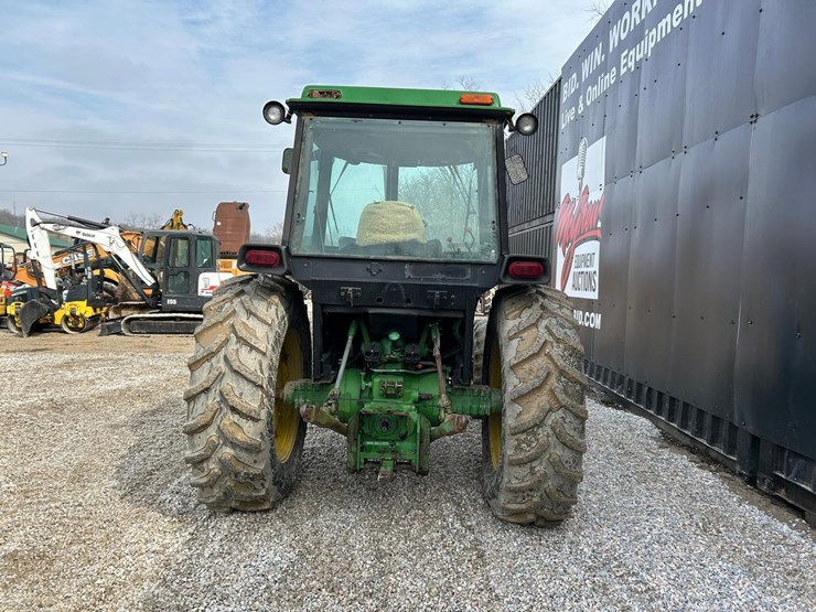 john-deere-2950-image-3