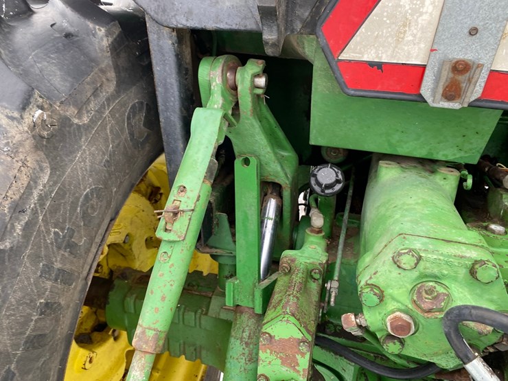 john-deere-4640-image-27