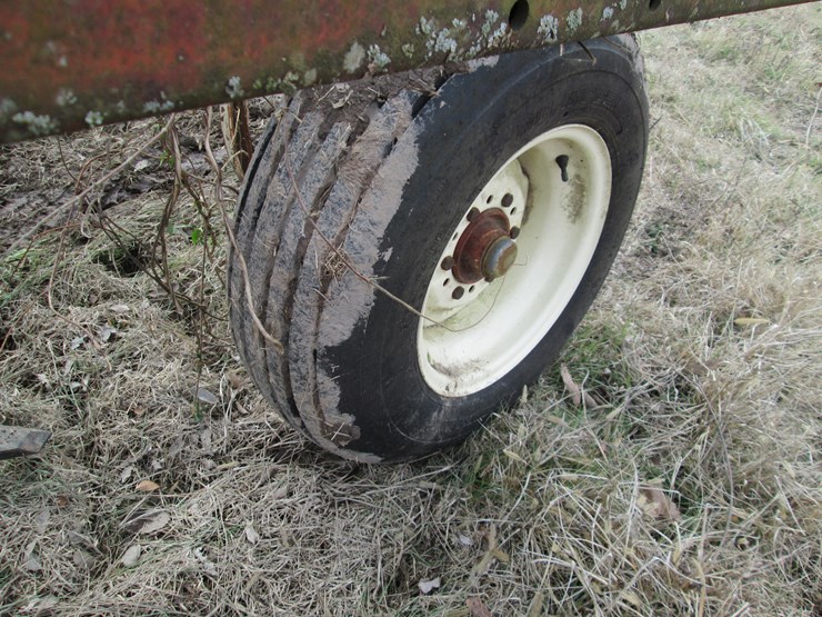 #27335-•-26'-chisel-plow-image-17