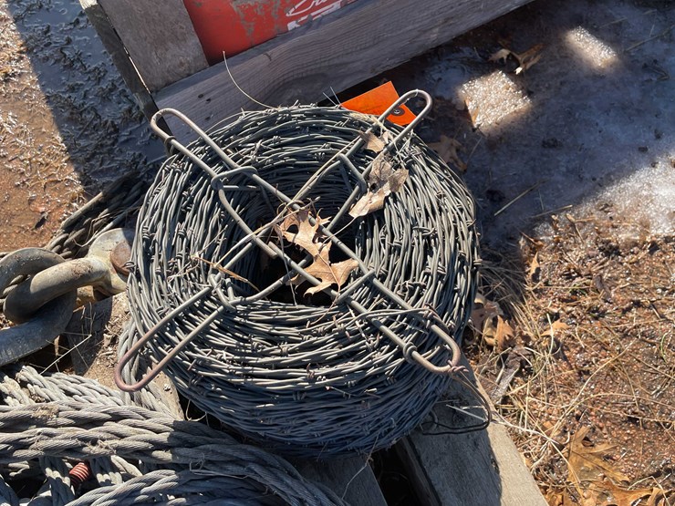 #13093-•-spool-of-barbed-wire-image-4