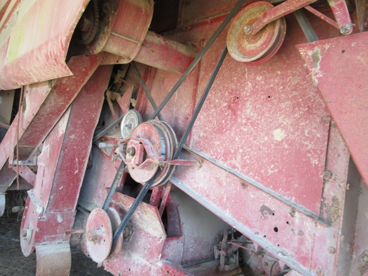 case-ih-1680-image-35