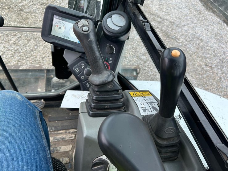 2020-bobcat-e50-image-21