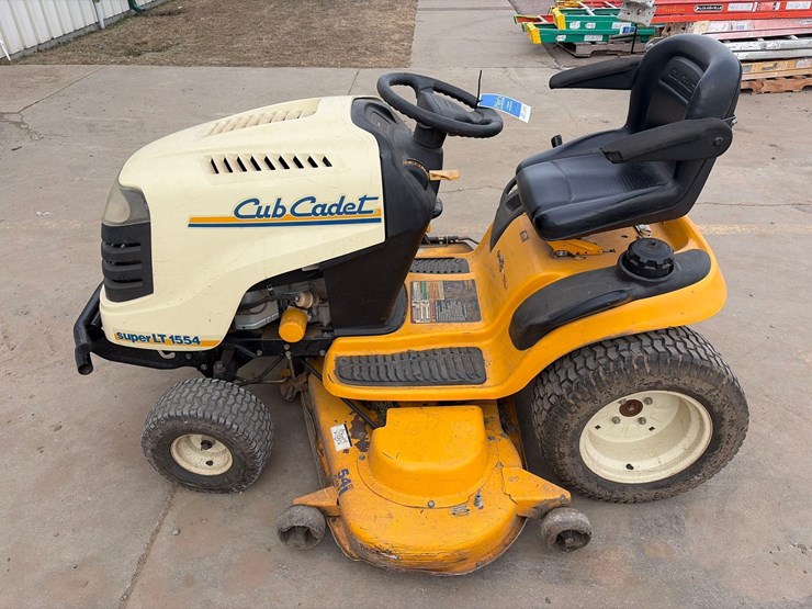 cub-cadet-super-lt-1554-lawn-mower-image-6