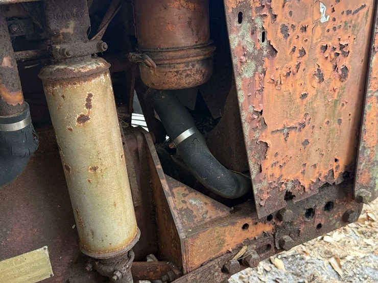 minneapolis-moline-jet-star-orchard-image-19