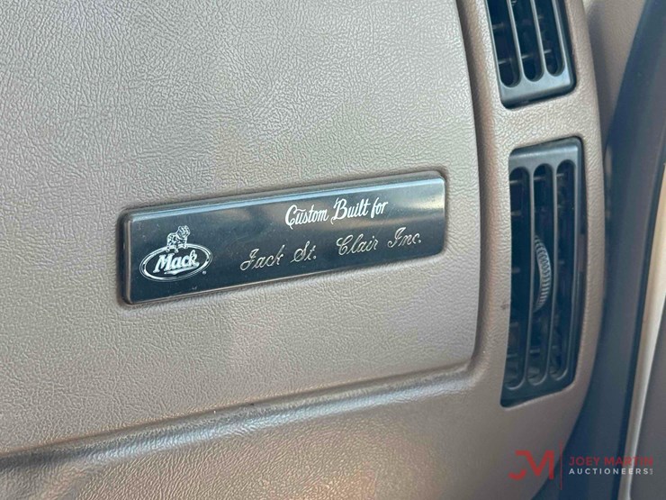 2007-mack-chn613-image-35