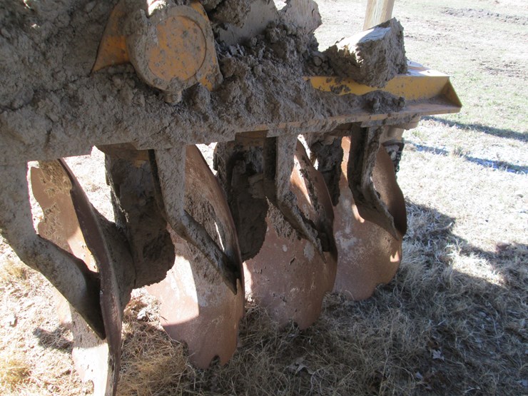 #27299-•-nammco-xhddb-8-levee-plow-w/ls-12-seeder-2687-image-8