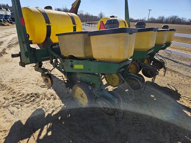 john-deere-7000-image-26