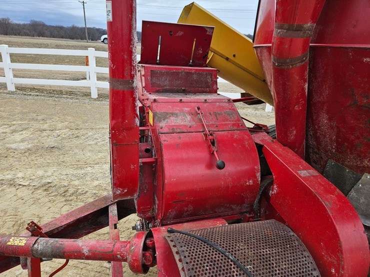 357-new-holland-357-image-15