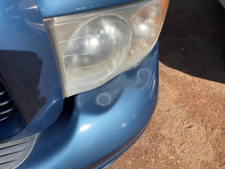 2004-dodge-1500-image-12