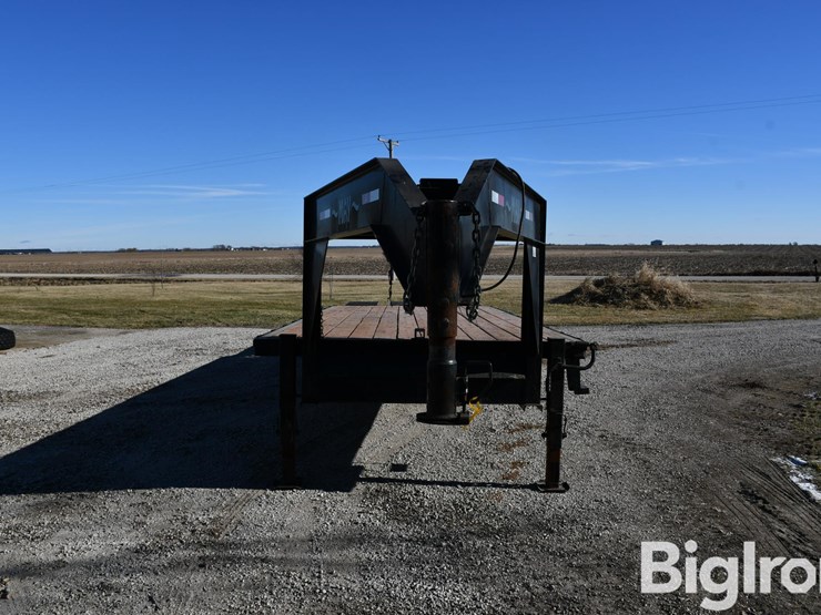 2006-may-trailer-25'-t/a-gooseneck-flatbed-trailer-image-2