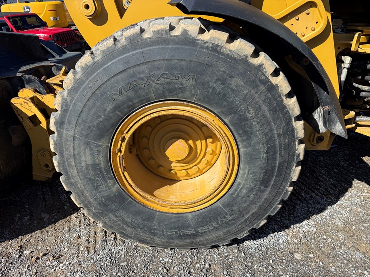 2016-caterpillar-938m-image-78